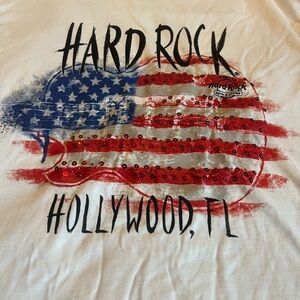 Hard Rock Cafe Red and White Cotton Tee